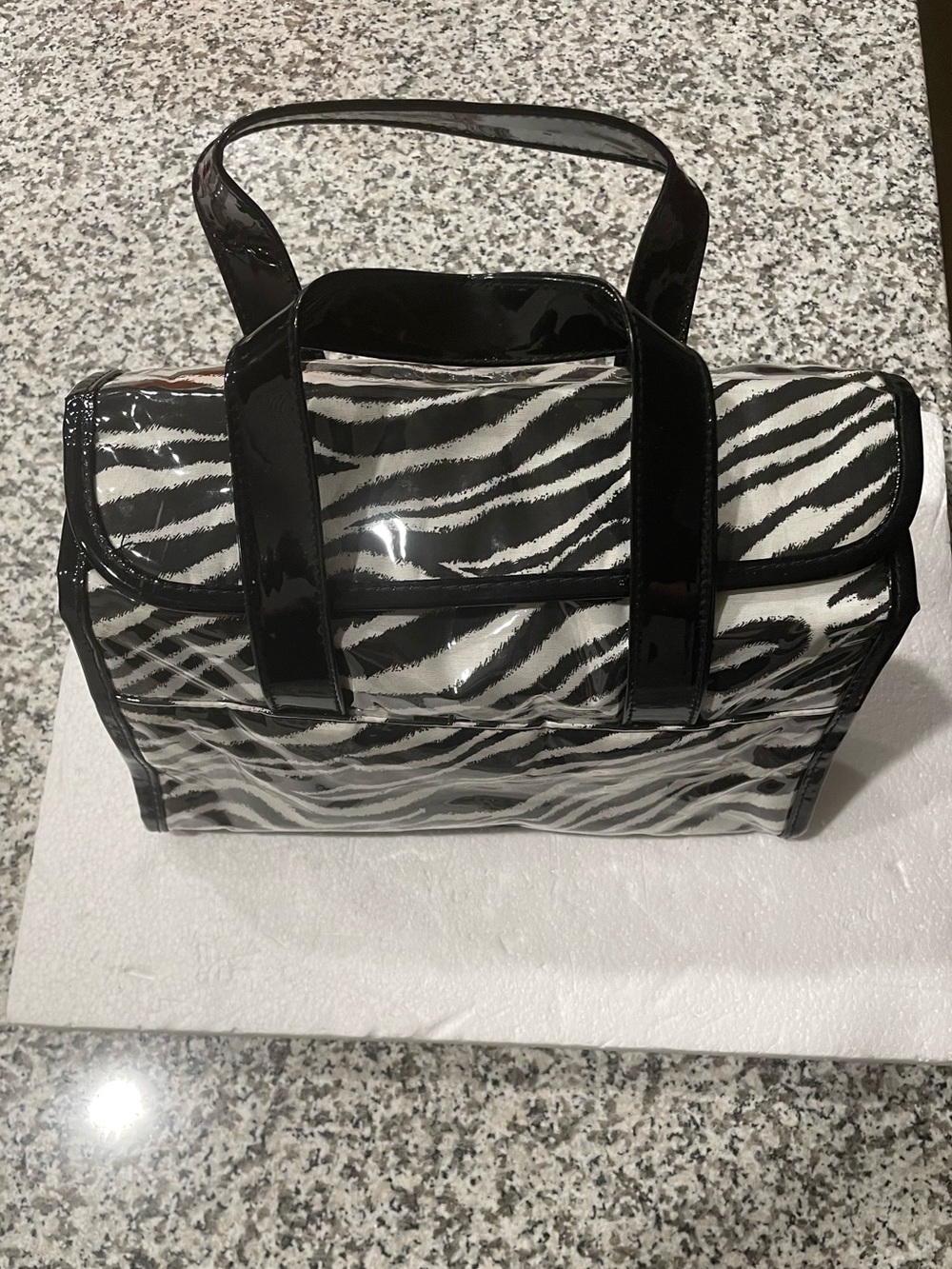 EUC Black & White Small Cosmetic Case